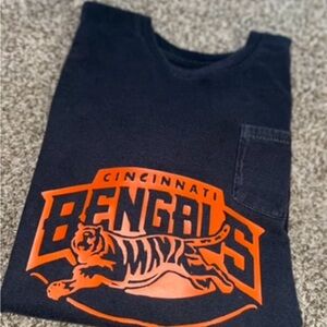Gildan Black and Orange Cincinnati Graphic Tee
